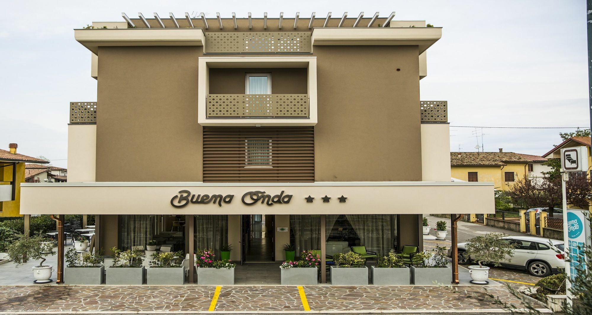 Hotel Buena Onda Peschiera del Garda Kültér fotó